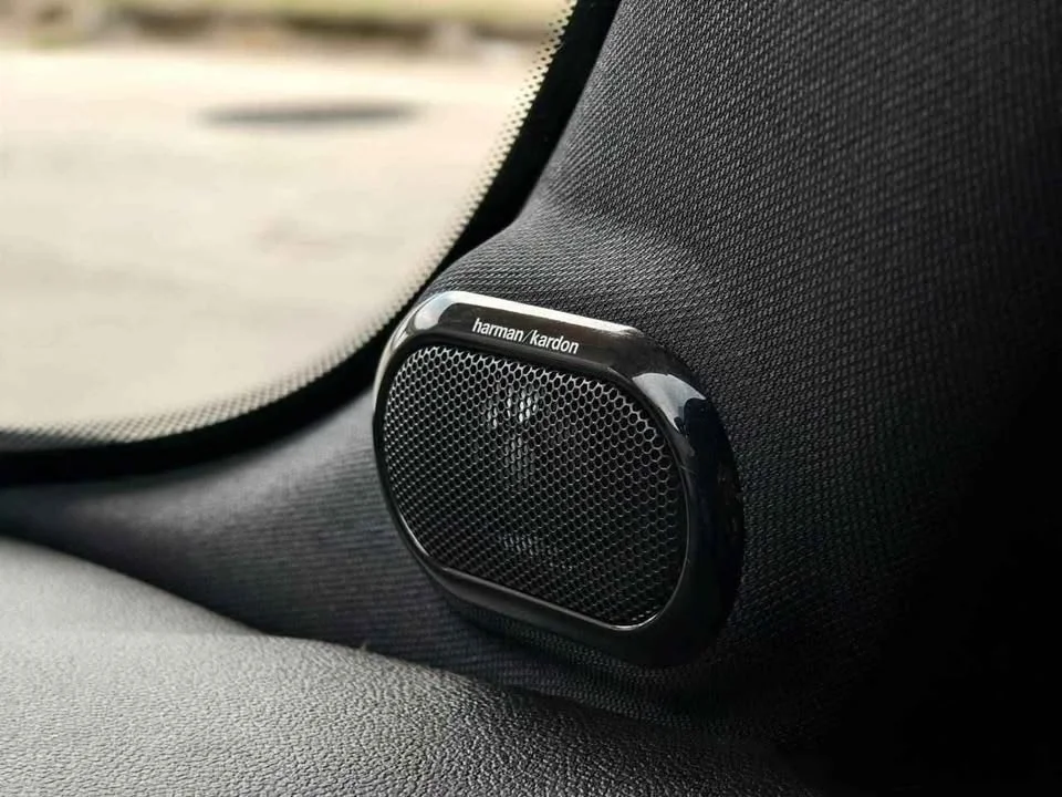 2019 Mini Hatch  III 2