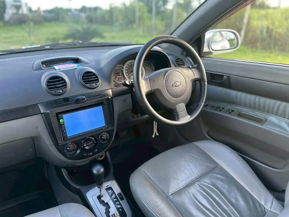 2010 Chevrolet Optra 2