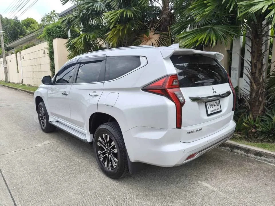 2020 Mitsubishi Pajero Sport III 2