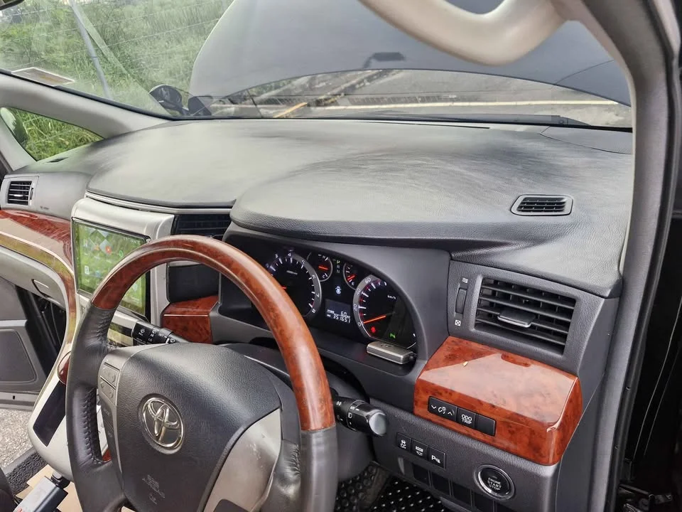 2010 Toyota Alphard, Vellfire II (AH20) 3