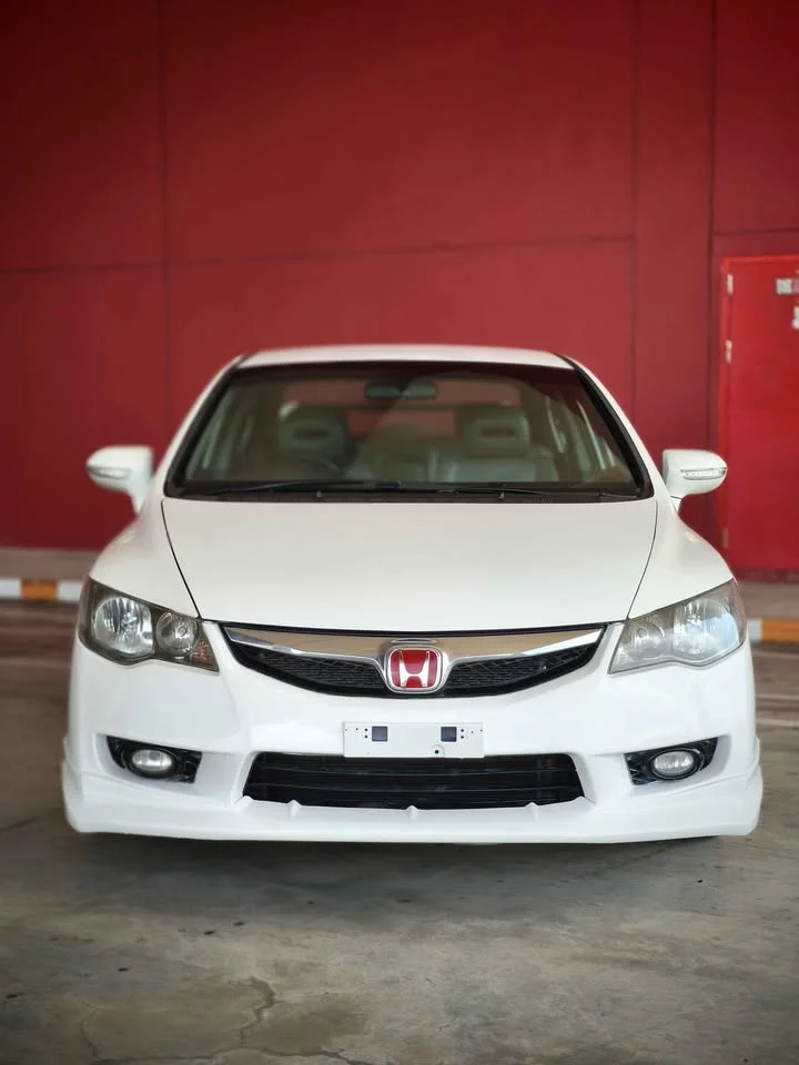 2011 Honda Civic VIII 3