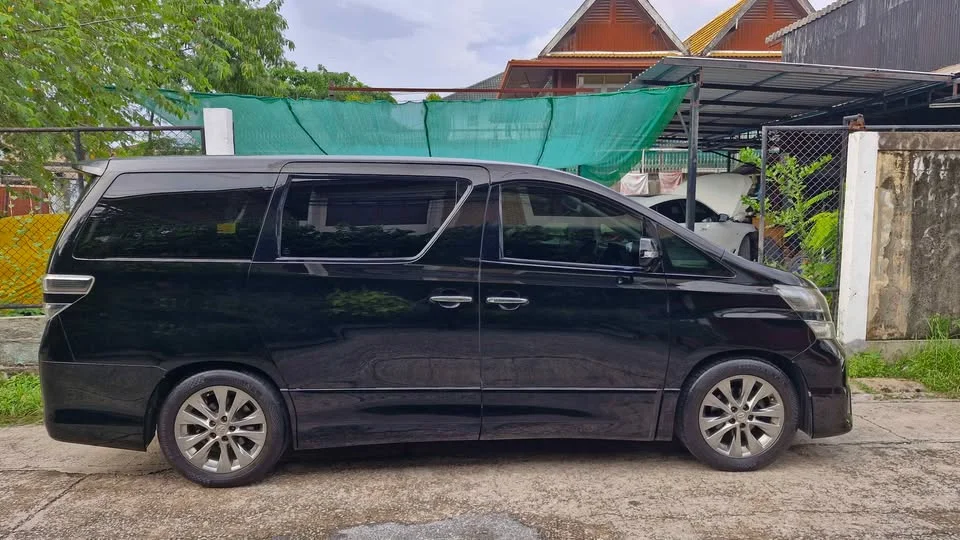2010 Toyota Alphard, Vellfire II (AH20) 2