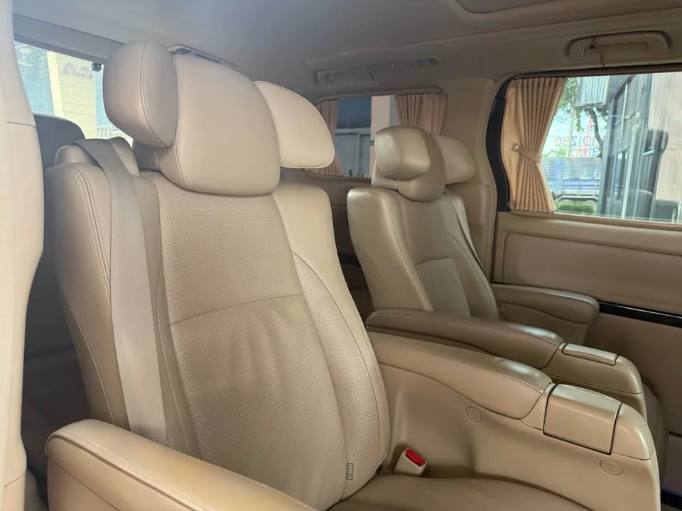 2012 Toyota Alphard, Vellfire II (AH20) 3