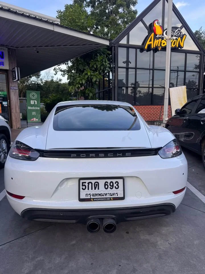 2018 Porsche 718 Boxster and Cayman IV 2