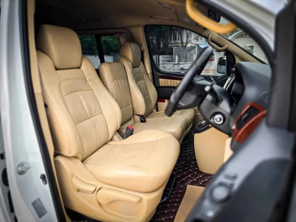 2011 Hyundai H-1 II 3