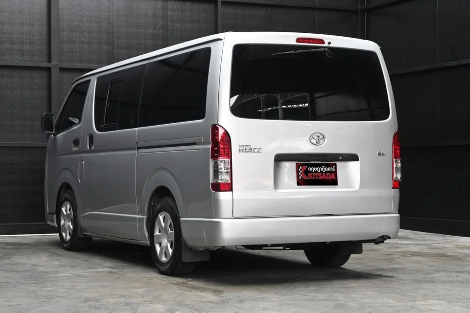 2014 Toyota HiAce V (H200) 2