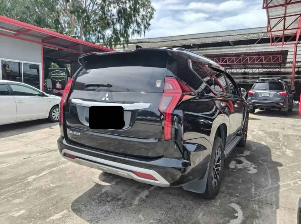2020 Mitsubishi Pajero Sport III 3
