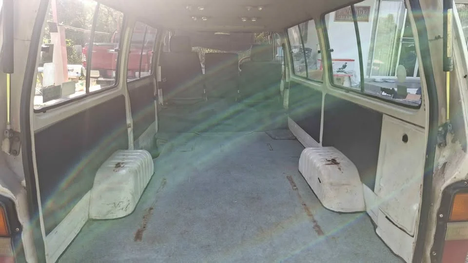 1980 Toyota Commuter III 2