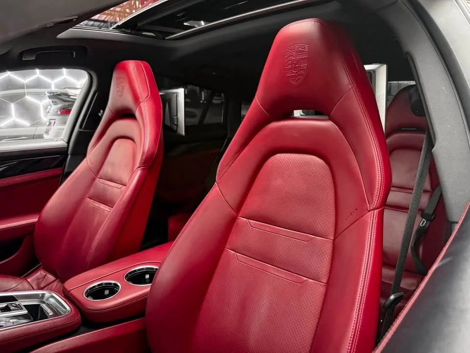 2018 Porsche Panamera II 2