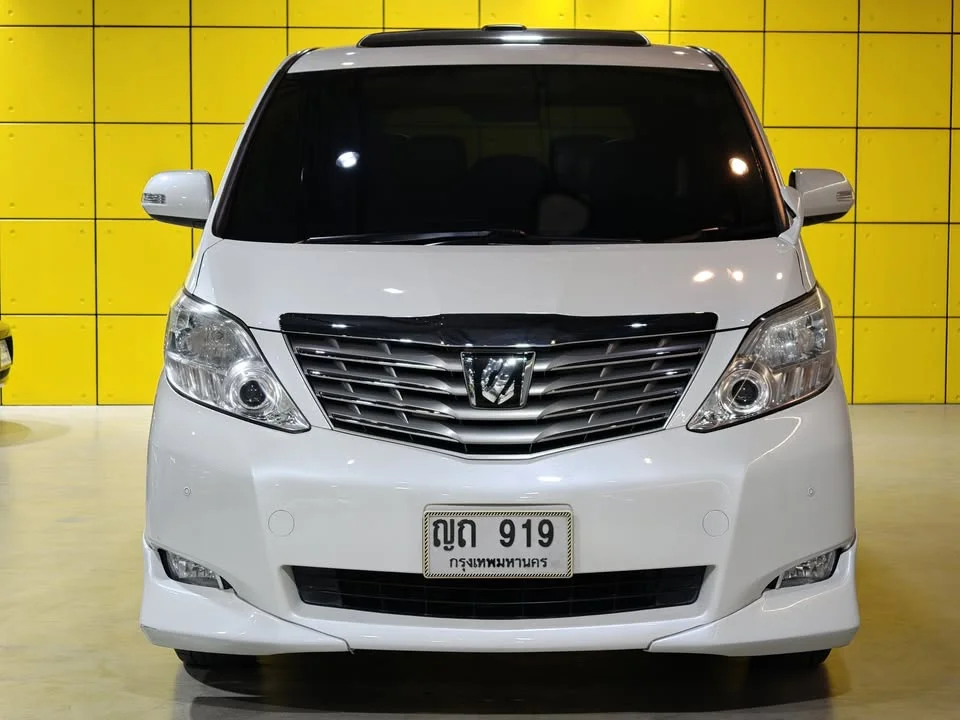 2011 Toyota Alphard, Vellfire II (AH20) 3