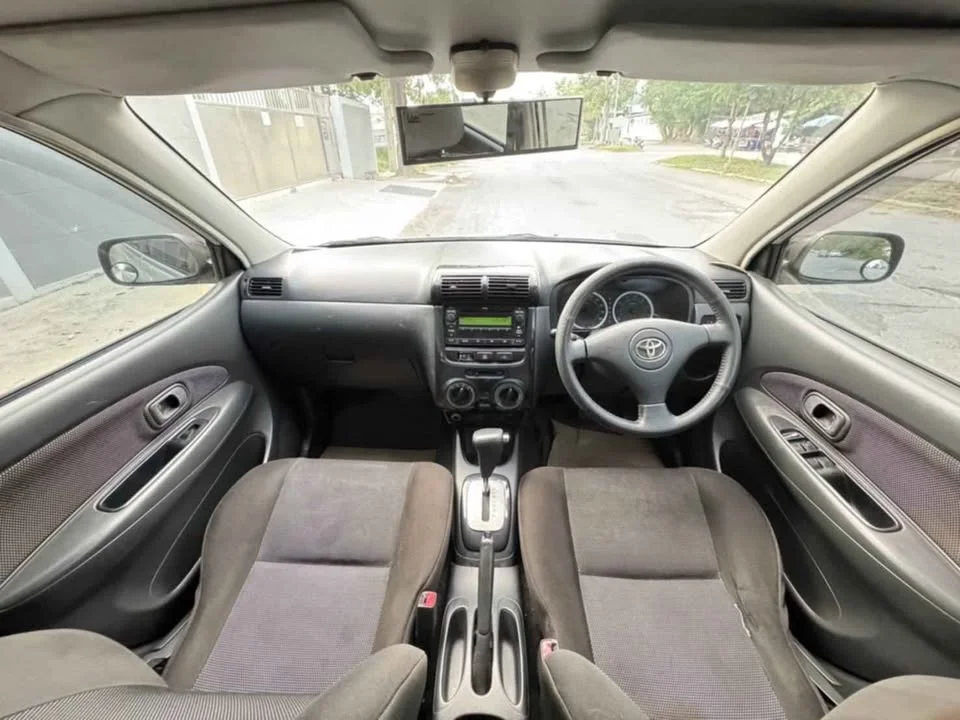 2003 Toyota Avanza I 2
