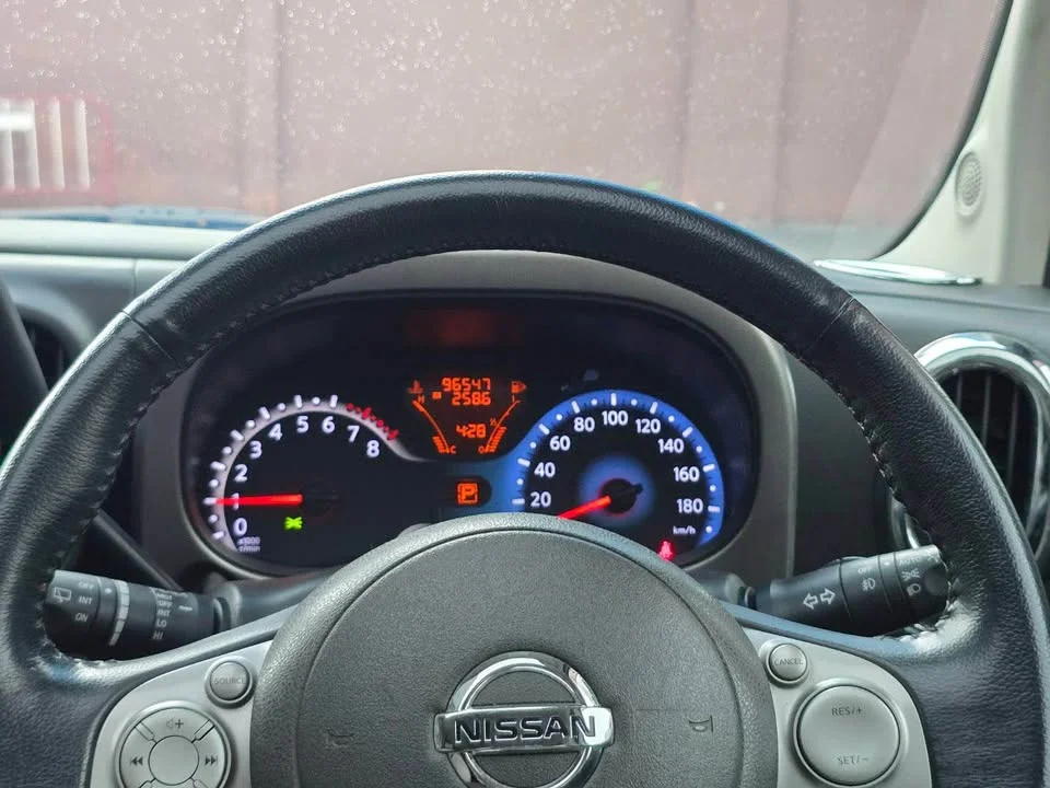 2011 Nissan Cube III (Z12) 3