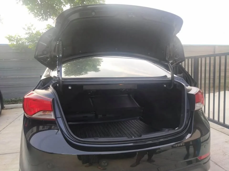 2016 Hyundai Elantra V 3