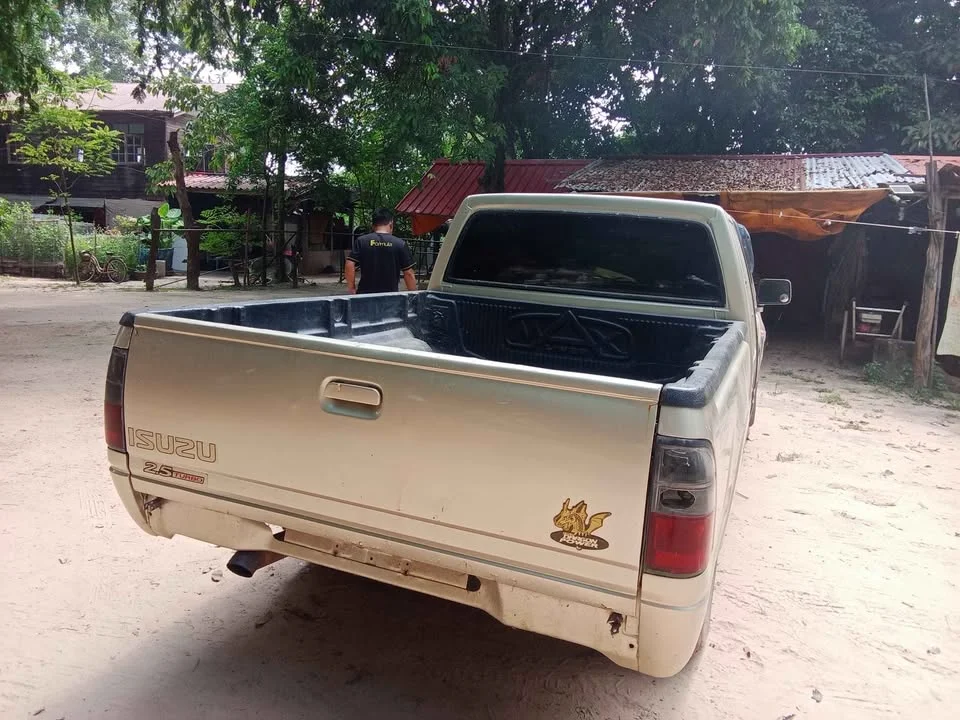 2000 Isuzu Faster Dragon Eyes III 2