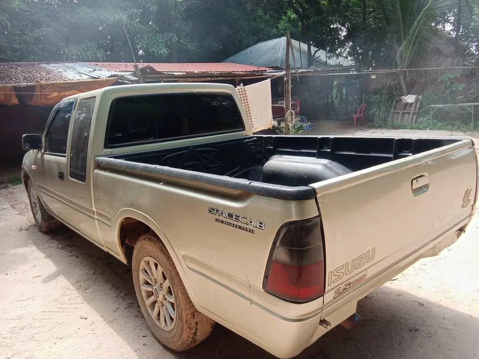 2000 Isuzu Faster Dragon Eyes III 3