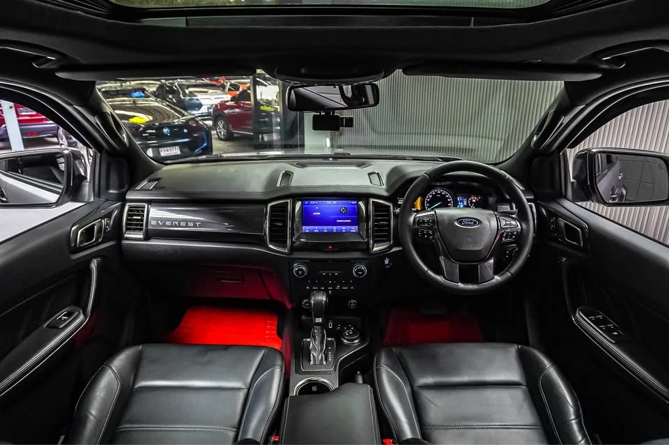 2021 Ford Everest II 2