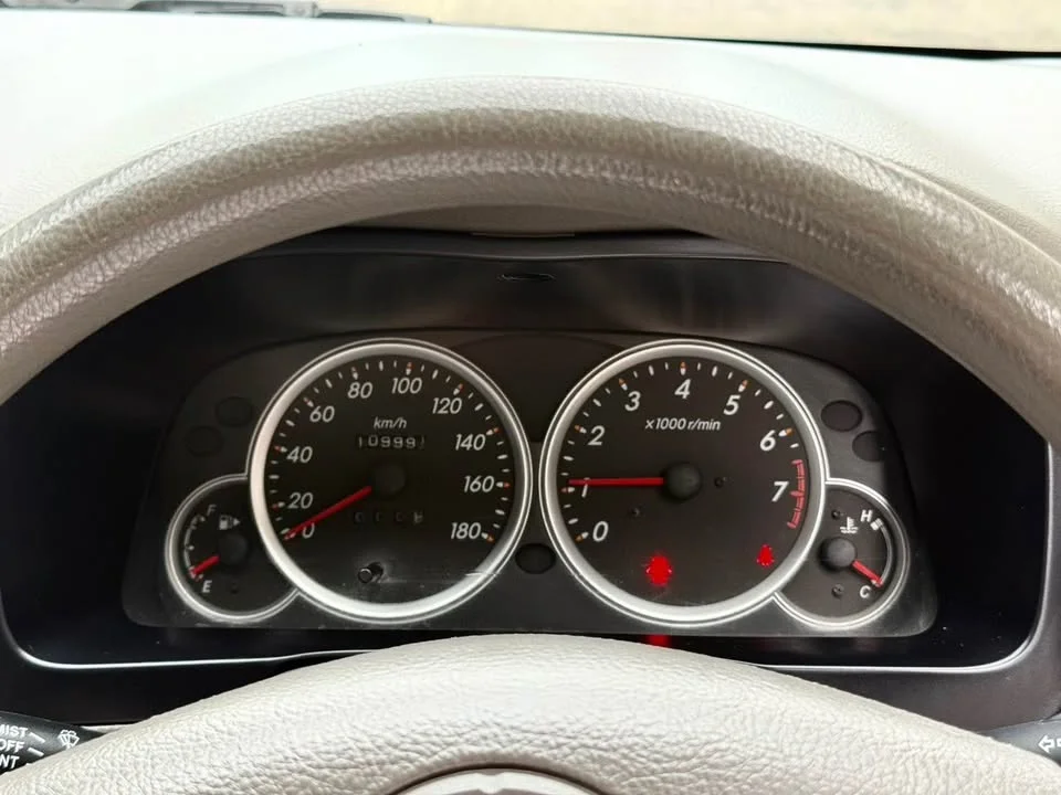 2011 Toyota Avanza I 2
