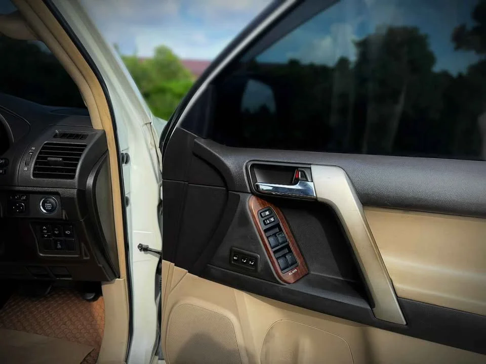 2013 Toyota Land Cruiser Prado J150 2