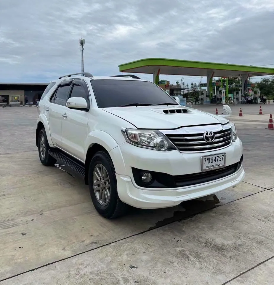 2013 Toyota Fortuner I 2