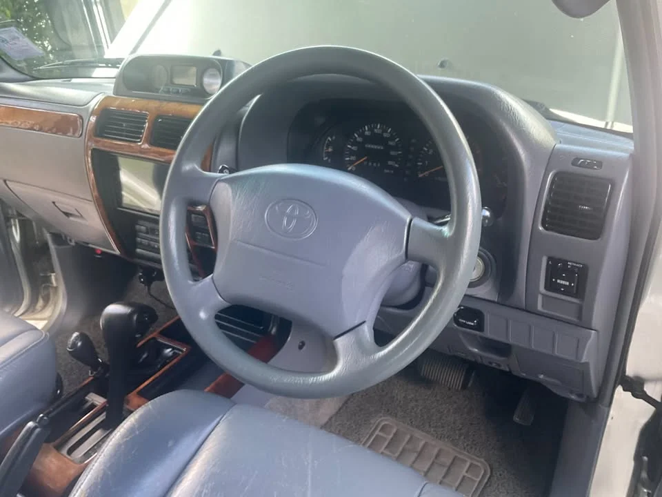 1999 Toyota Land Cruiser Prado J90 3