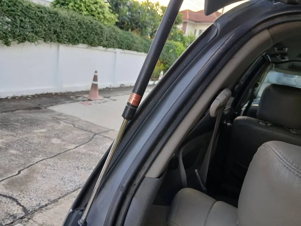 2002 Toyota Estima II 2