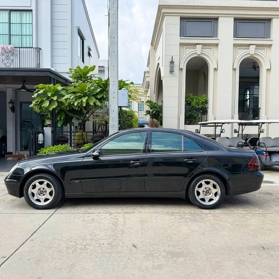 2003 Benz E-Class W211 2