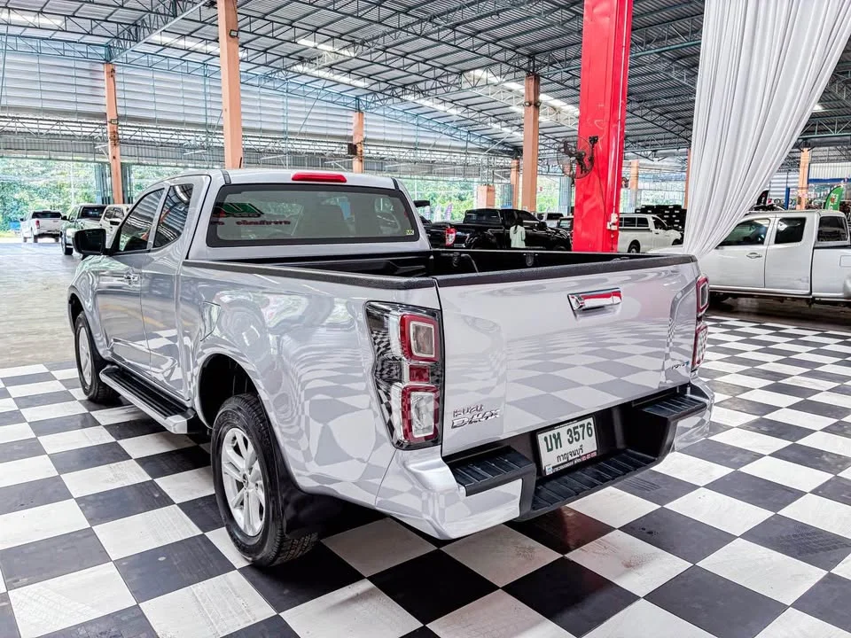 2021 Isuzu D-Max III (RG) 2