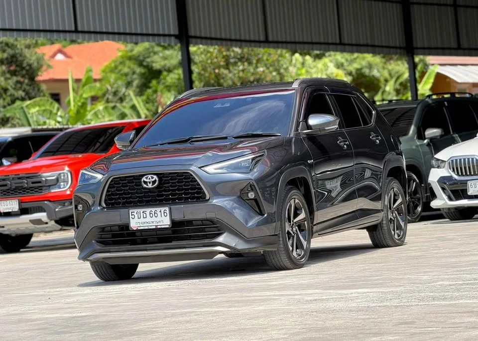 2024 Toyota Yaris Cross AC200 2