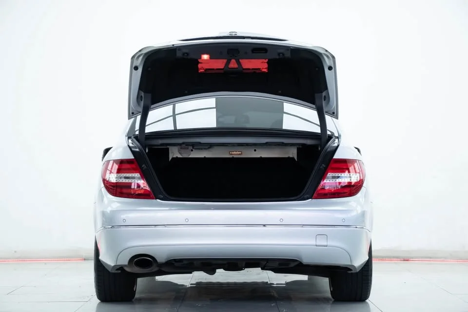 2013 Benz C-Class W204 2