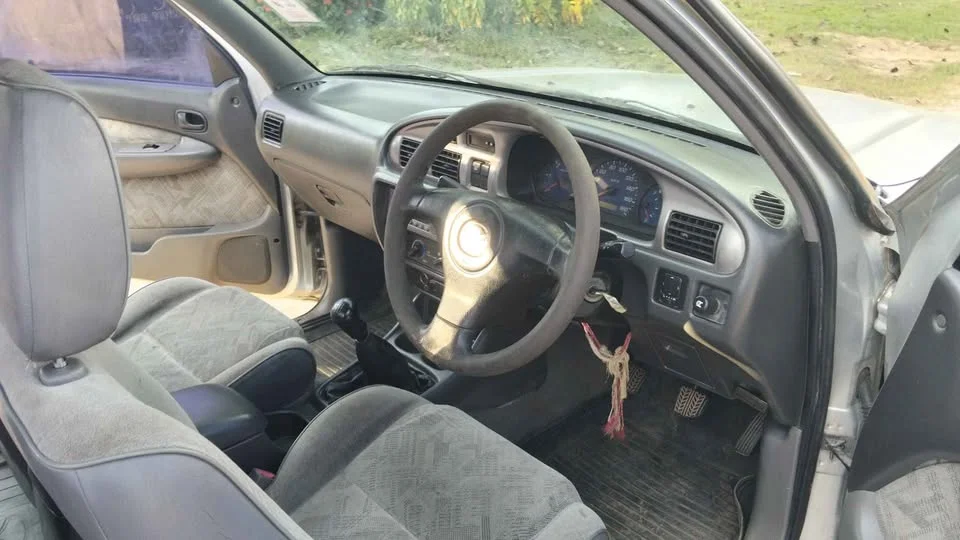 2004 Mazda 2500 Fighter V 3