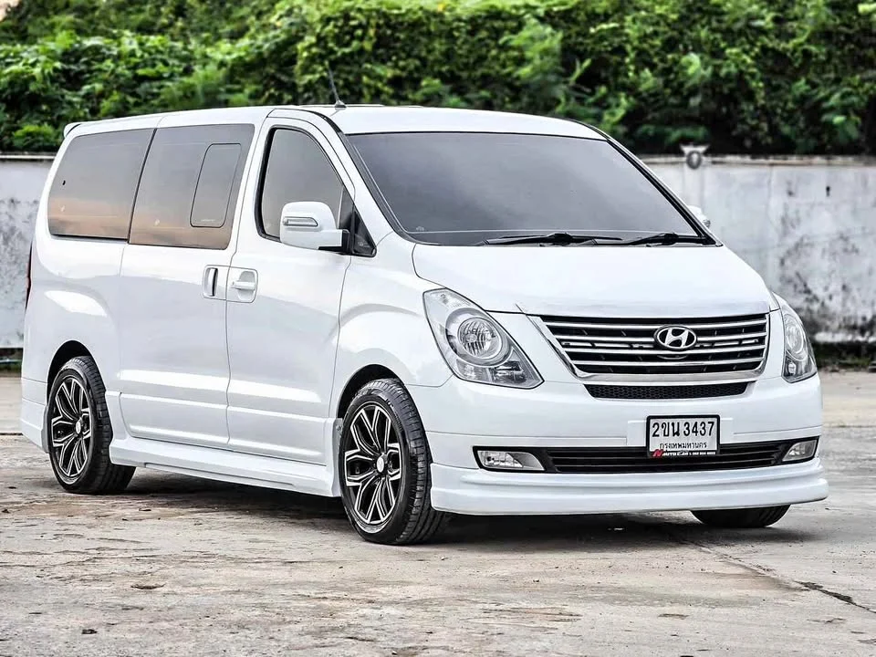 2011 Hyundai H-1 II 2