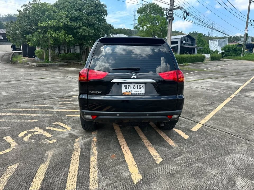 2012 Mitsubishi Pajero Sport II 3