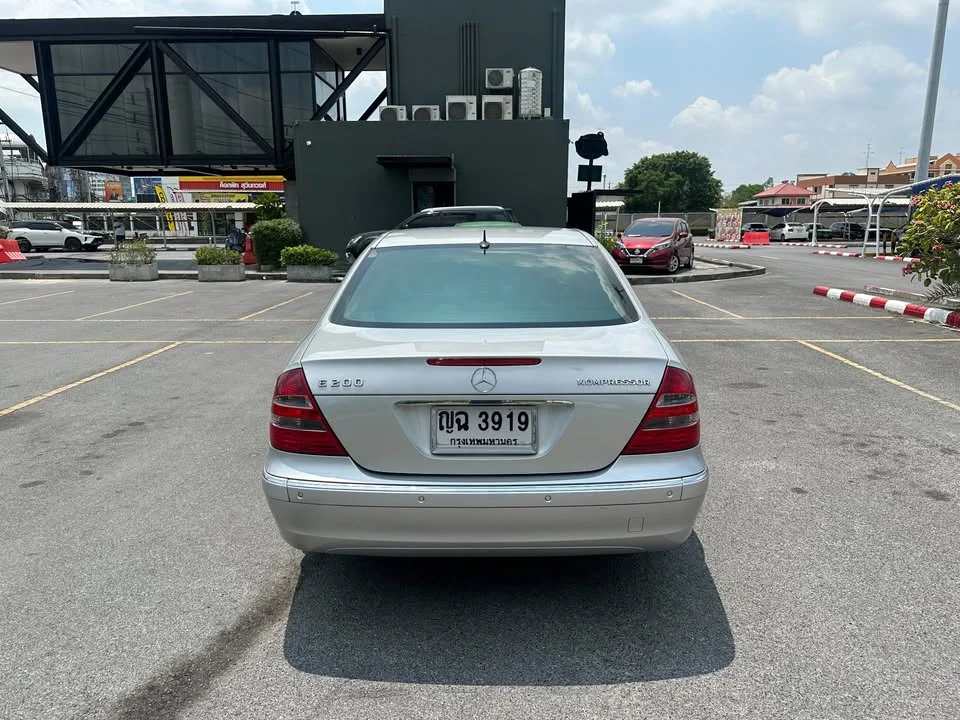 2005 Benz E-Class W211 2