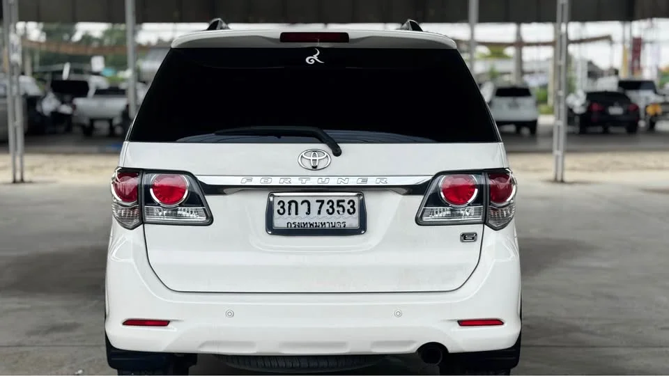 2014 Toyota Fortuner I 3