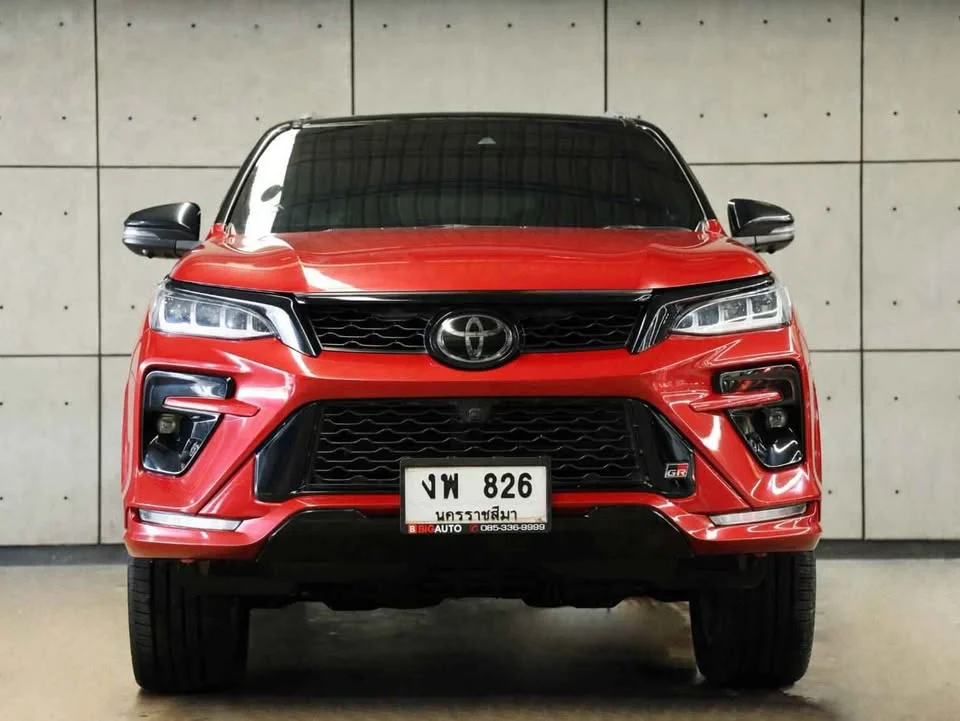 2022 Toyota Fortuner II 2