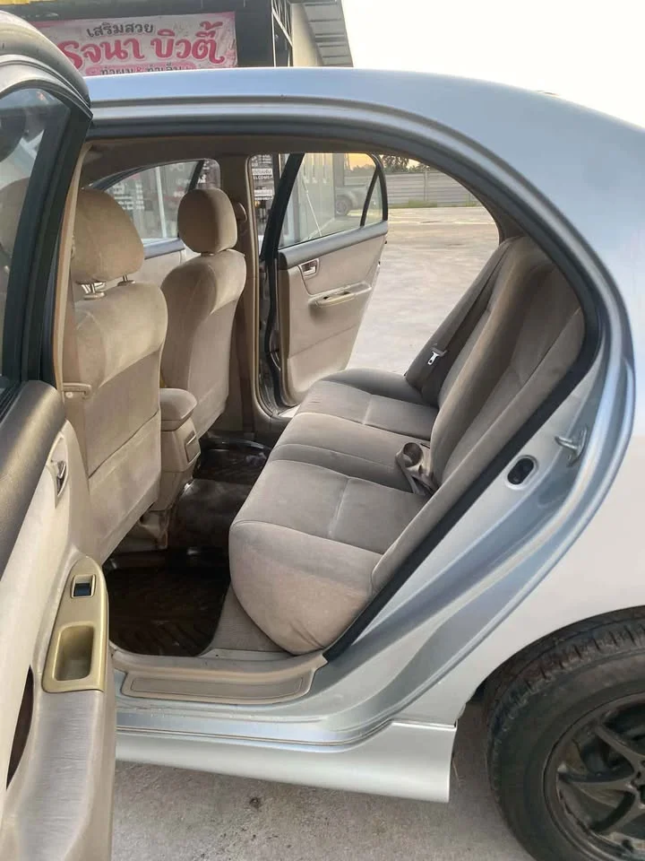 2004 Toyota Corolla Altis IX (E120) 3
