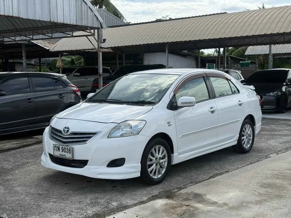 2010 Toyota Vios II 3