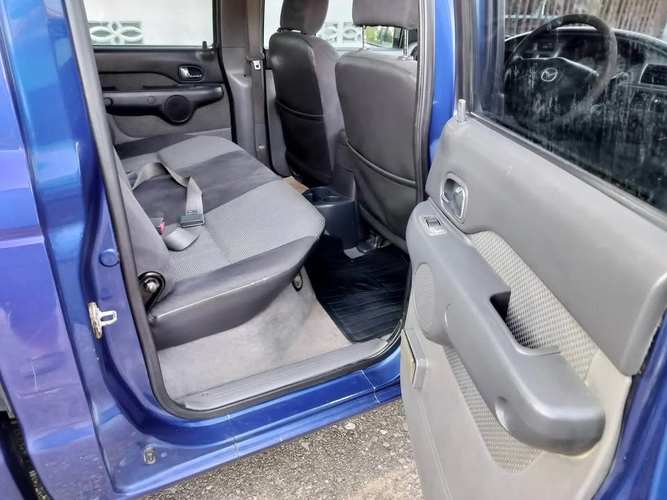2005 Mazda 2500 Fighter V 3