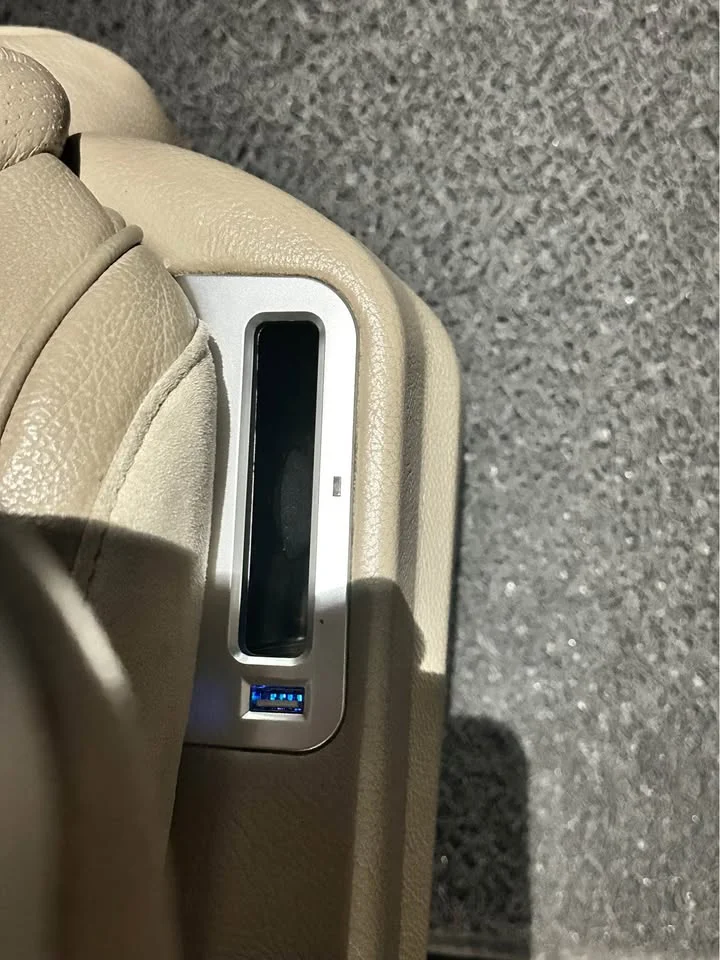 2022 Hyundai Staria US4 2