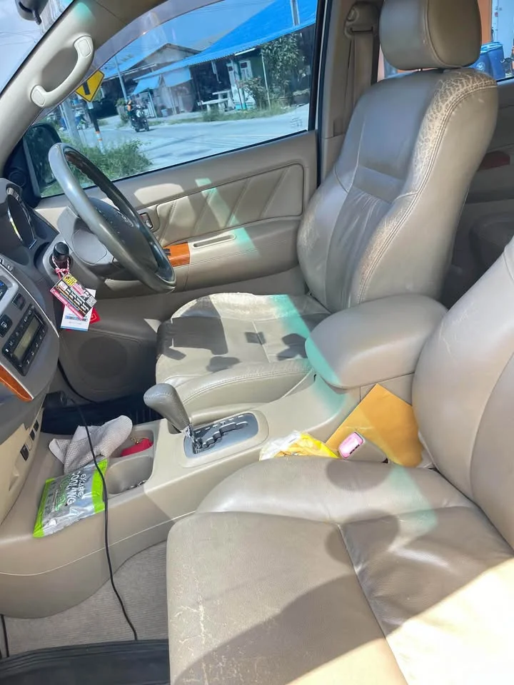 2010 Toyota Fortuner I 2