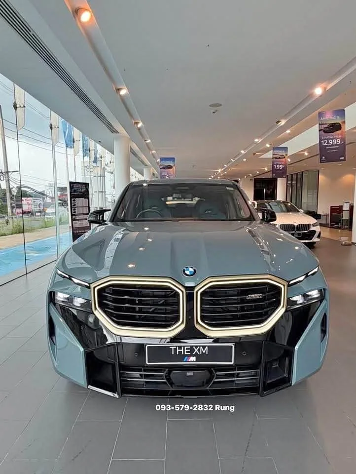 2023 BMW XM G09 2