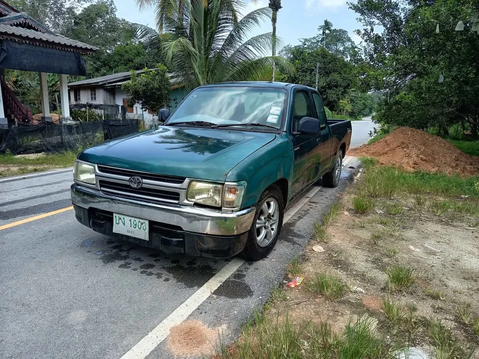 1998 Toyota Hilux Tiger VI 3