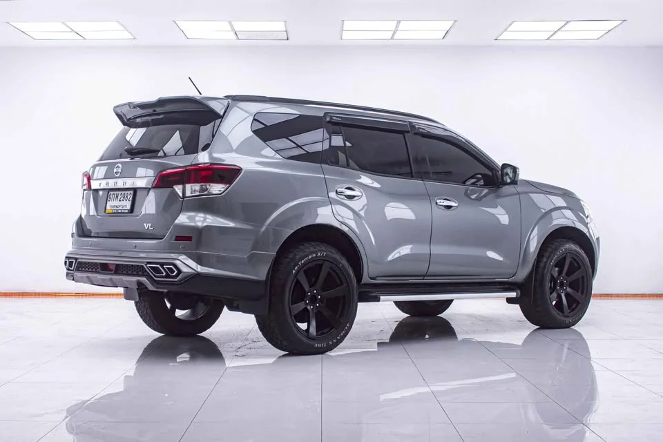 2020 Nissan Terra 3