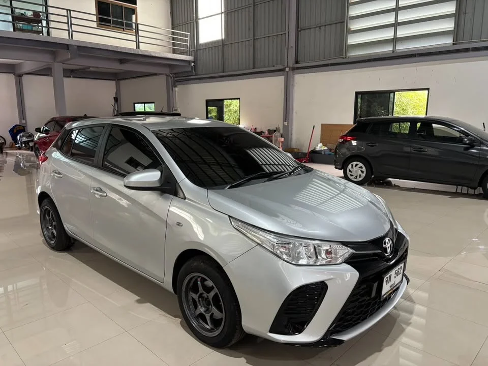 2023 Toyota Yaris III 3