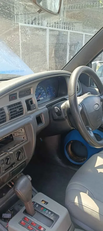 2005 Mazda 2500 Fighter V 2