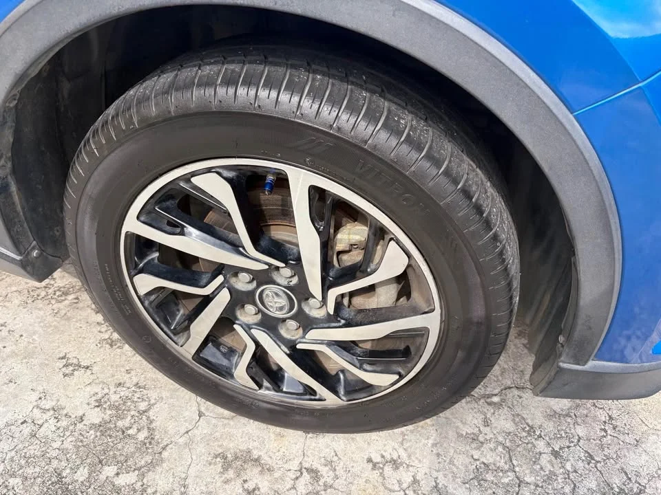 2018 Toyota C-HR I 3