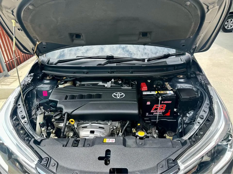 2017 Toyota Yaris ATIV III 2
