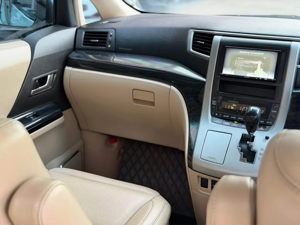 2009 Toyota Alphard, Vellfire II (AH20) 2