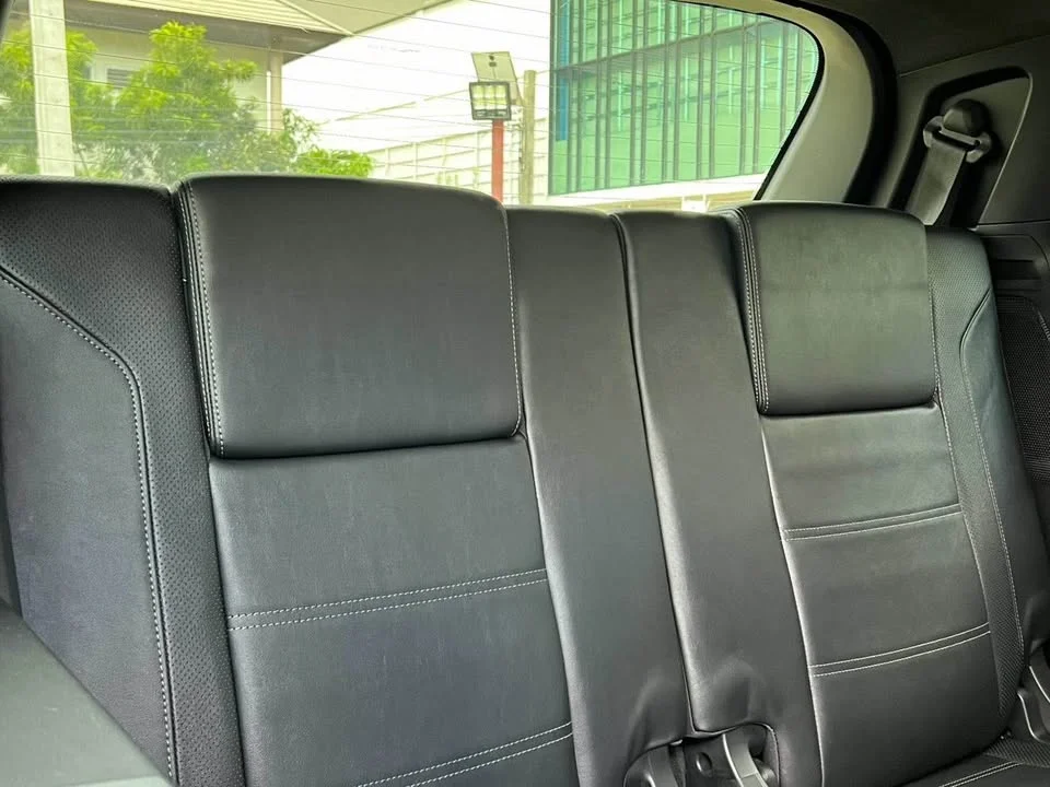 2020 Ford Everest II 3