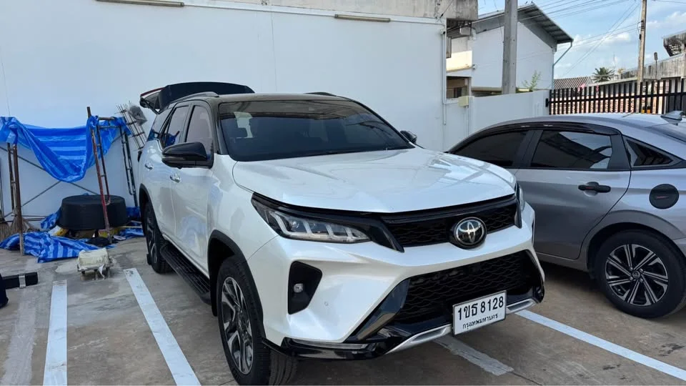 2020 Toyota Fortuner II 2